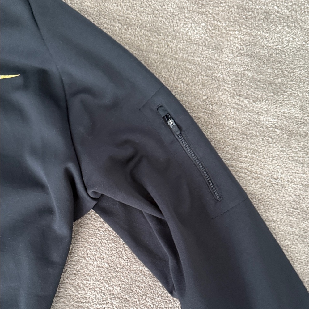 Nike Black Drifit Jacket with Gold Logo - Picture 3 of 5
